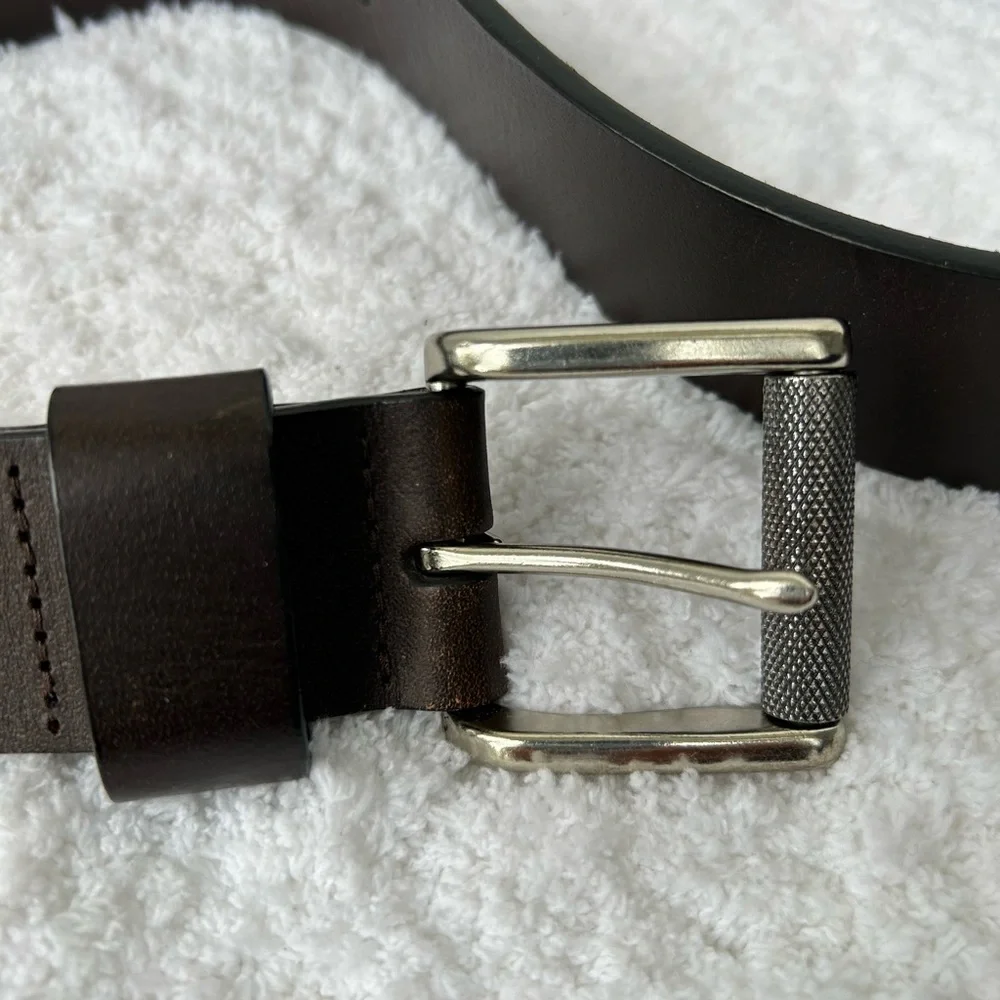 Johnston & Murphy Men's Brown Leather Belt Size 42